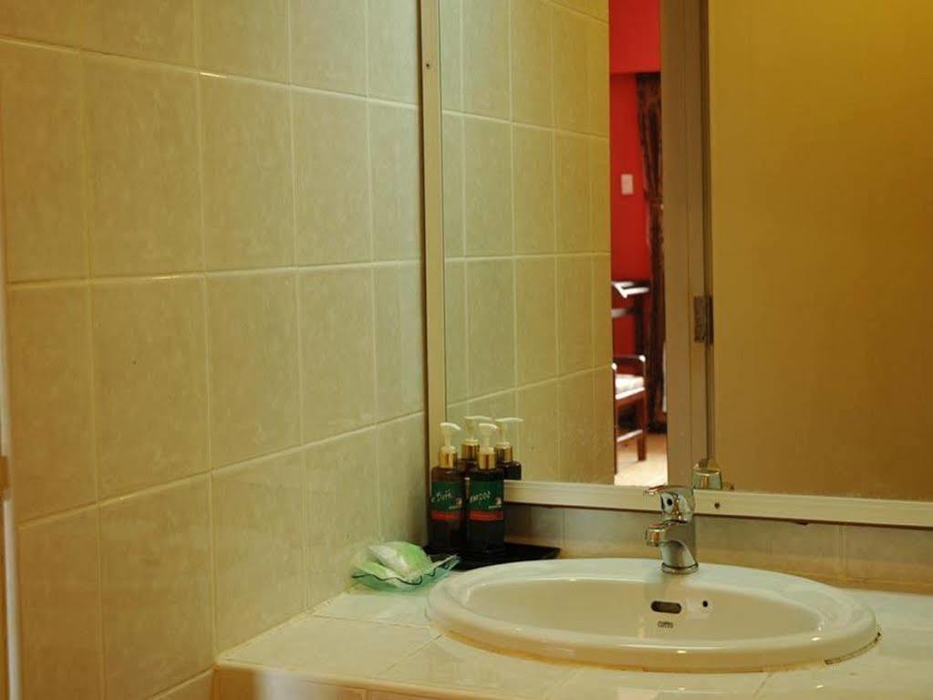 A Mansion Hotel Krabi Bagian luar foto